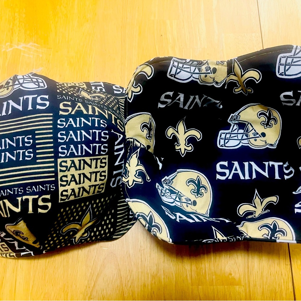 NEW ORLEANS SAINTS REVERSIBLE BOWL GOZIES  14”